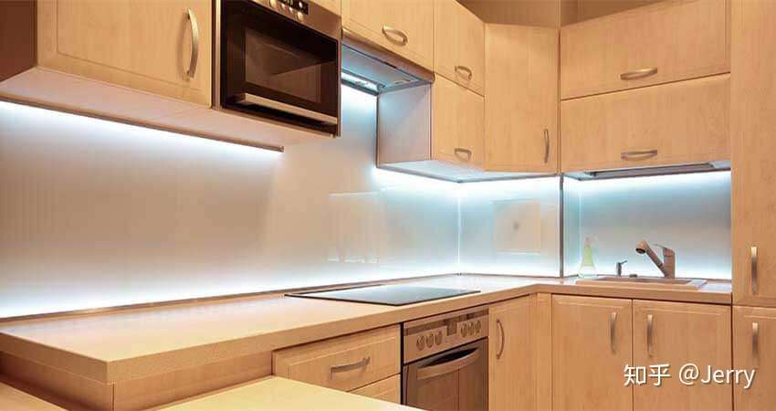 Led Strip Light S Ideas 知乎, Kitchen Cabinet Counter Led Lighting Strip