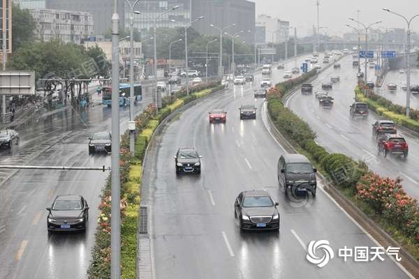 北京降雨或将影响晚高峰明后天仍多阵雨或雷雨 知乎