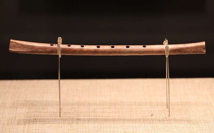 骨排箫,商末周初(公元前1046年-前771年)