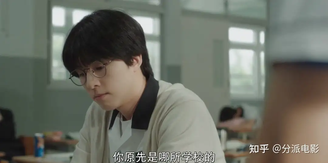 《弱小英雄》超爽复仇,拳拳到肉,韩国又一部校园暴力题材佳作