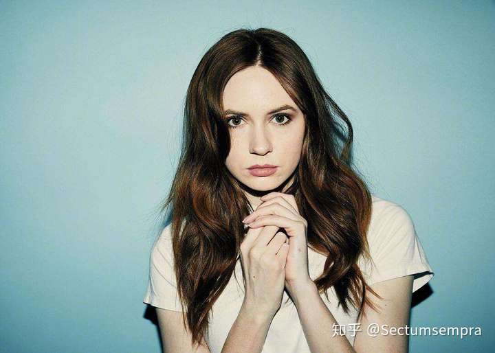 有哪些好看的红发欧美女星