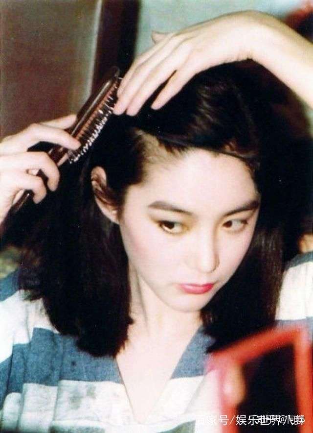 美人在骨不在皮,好看的皮囊或许会让人感到厌倦,但优越的骨相真的百看不厌。(图6) 美人在骨不在皮,好看的皮囊或许会让人感到厌倦,但优越的骨相真的百看不厌。(图6)