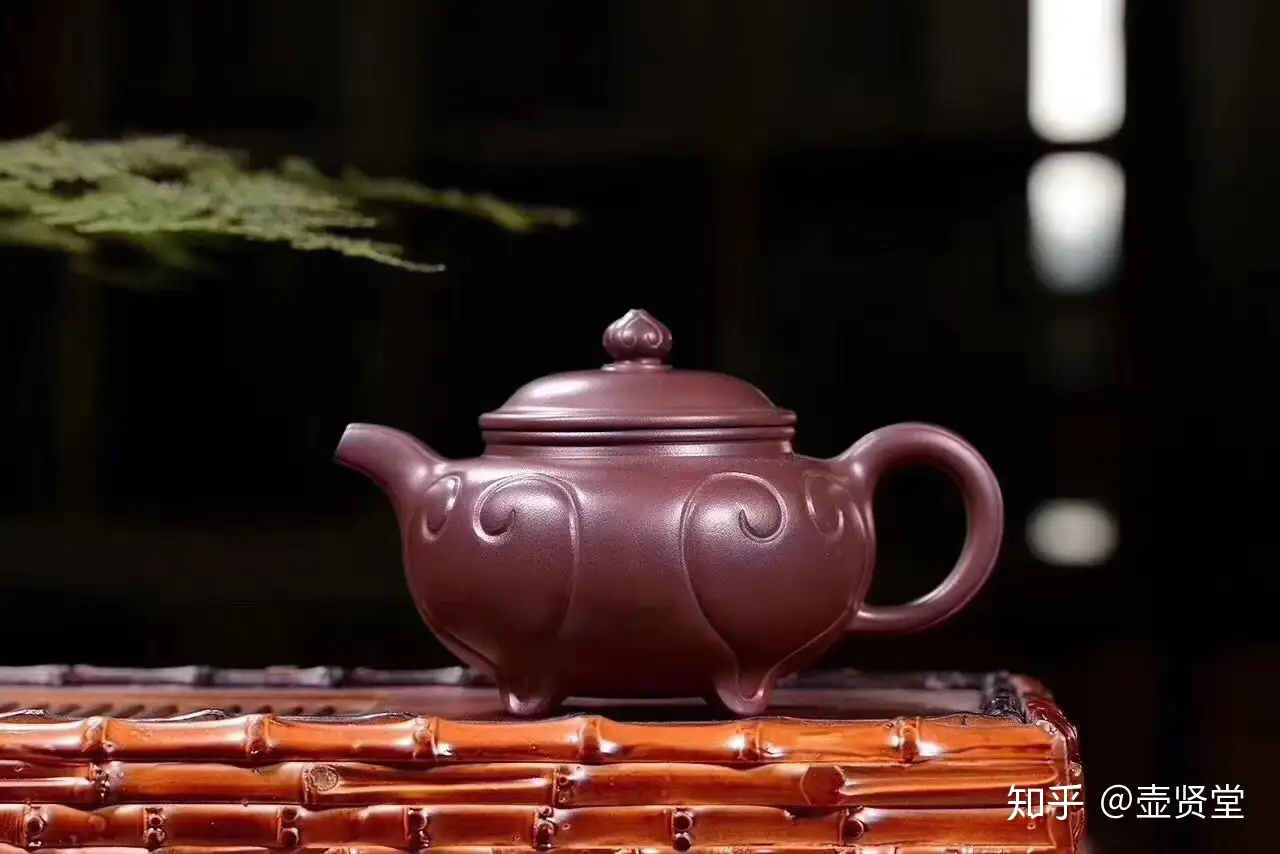 坪島土平 壺 草花にじみもん