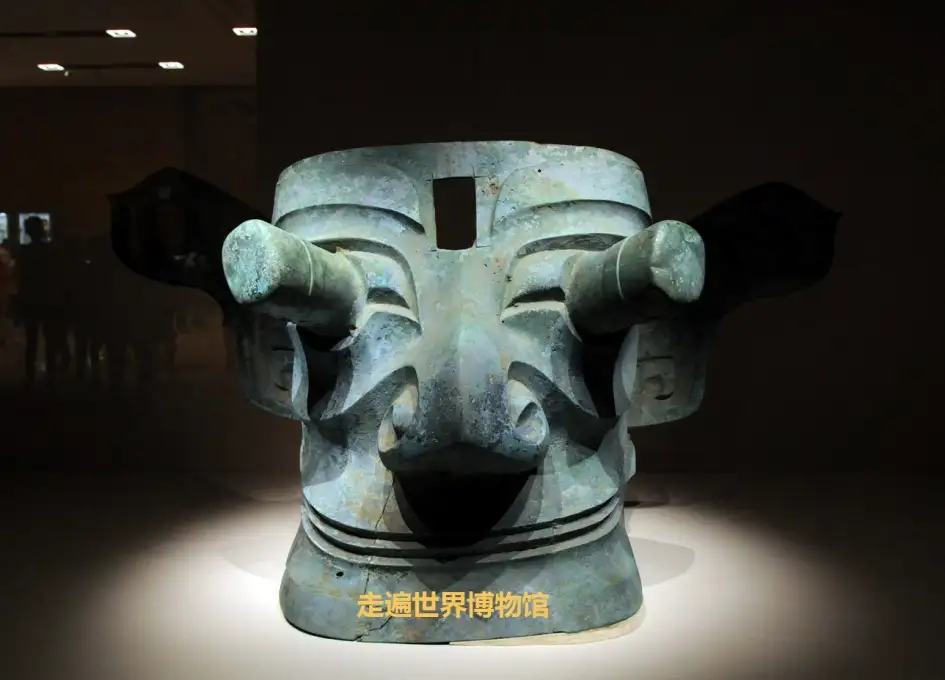 本物の 骨董天国珍品！！特大！！中国青銅器（３・三星堆面） その他