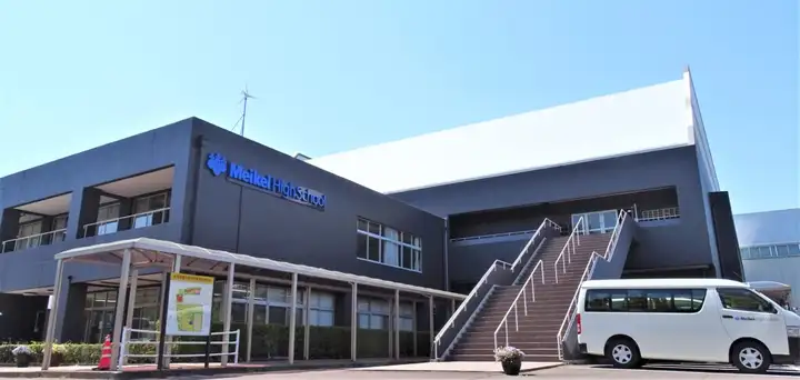 请输入图片描述