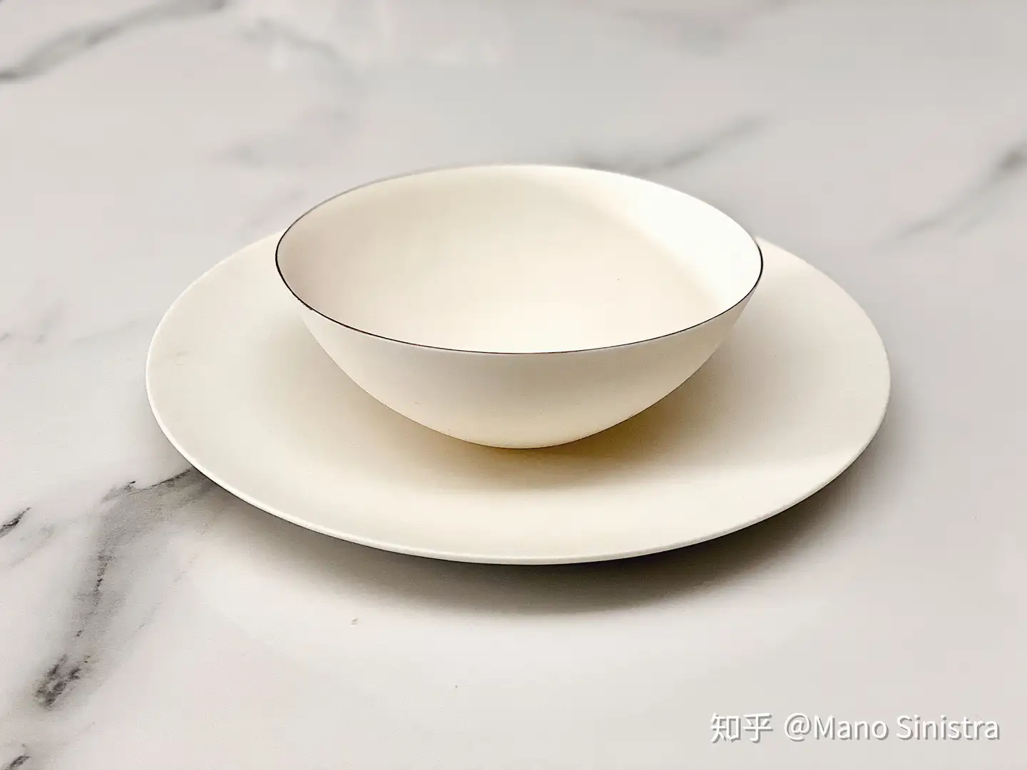 人間国宝 作家物 黒田泰蔵 白磁 カップ 蕎麦猪口 うつわ