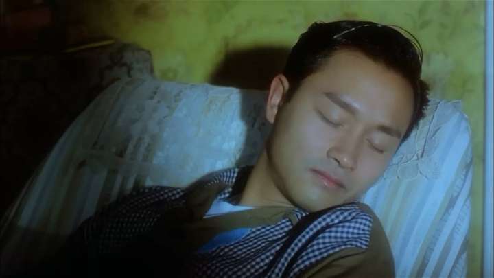 现在到了愚人节总会想起张国荣,他为什么魅力这么大?