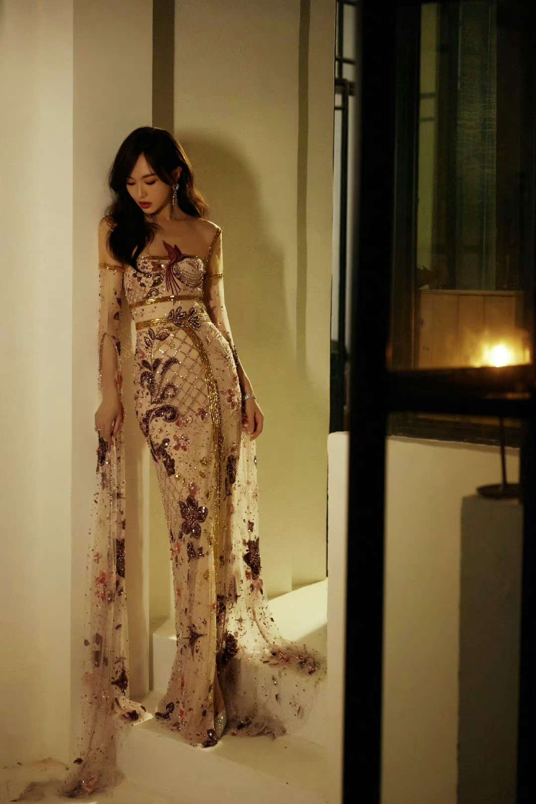 阿东 的想法: 唐嫣 时尚芭莎年度派对第二套造型,来自g… - 知乎