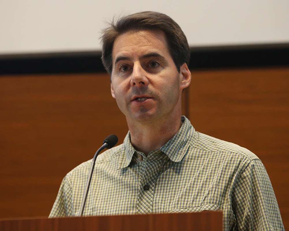 layla学习笔记 的想法: #艺文录# 053 彼得·海斯勒 peter hessle