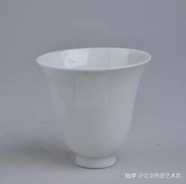 オンライン限定商品】 【博宝】〈龍陶磁器〉中国美術 真ん中直径