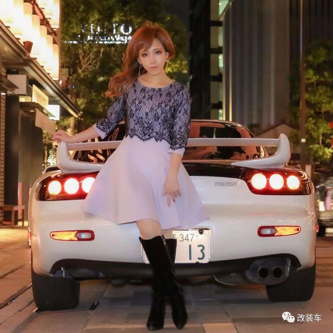 天天开着梦想座驾是种什么体验 小姐姐和她的马自达rx 7 Fd3s 知乎