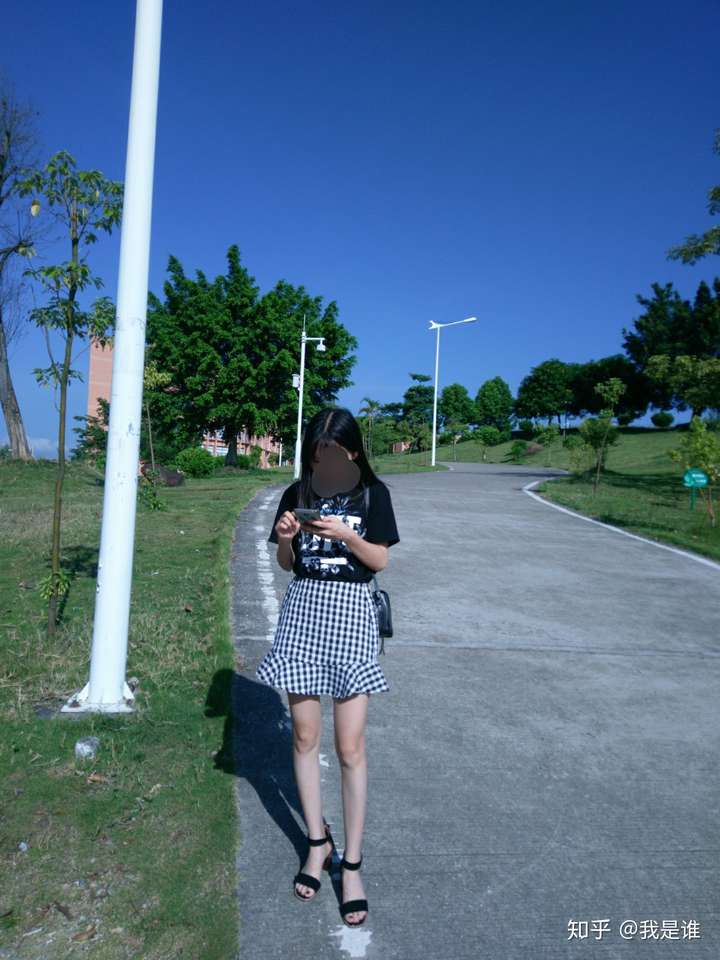 一个女的1米53算矮吗?