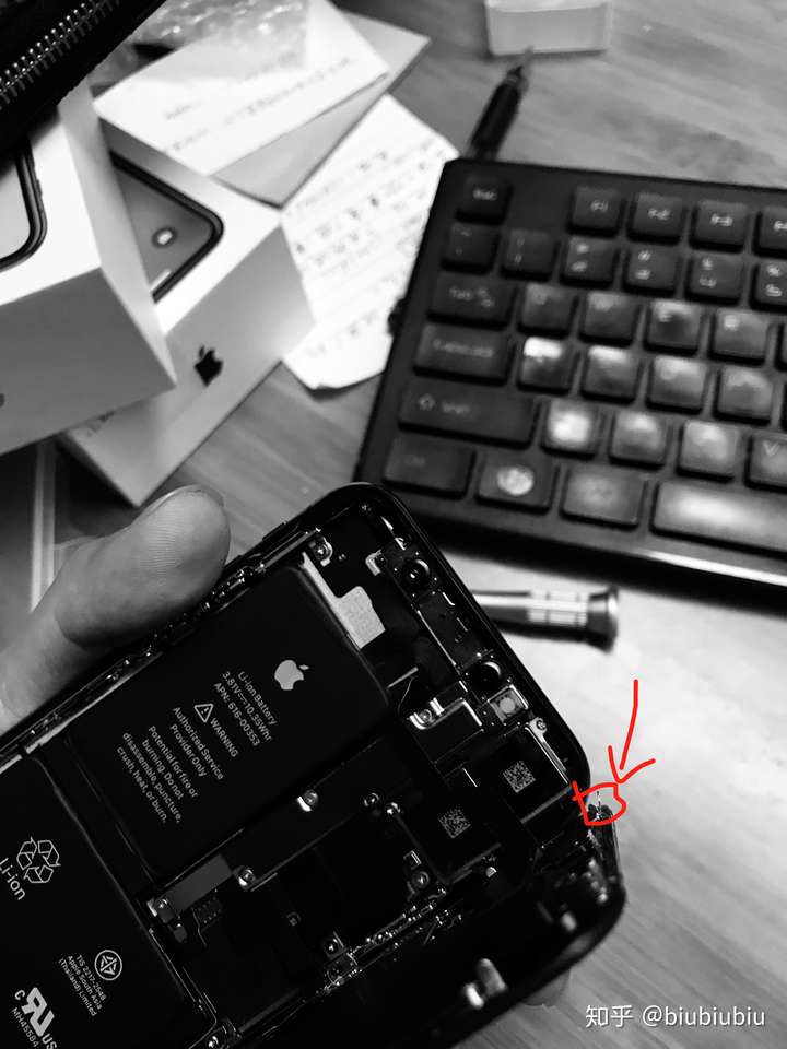 如何鉴别iPhoneX屏幕是否原装呢？