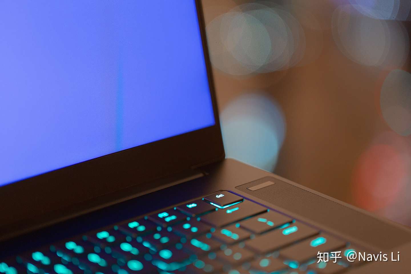 更亲民的轻薄旗舰 雷蛇灵刃15 标准版长测 知乎