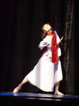 抗日少女杨岭梅7天酷刑宁死不屈被钉在墙上折磨而死