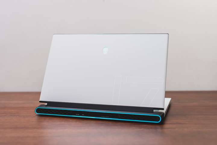 如何评价外星人alienwarem15m17r32020版