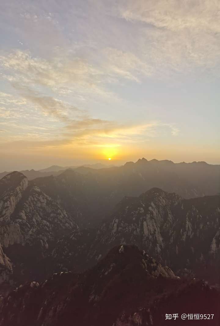 2020年10月华山东峰观日台