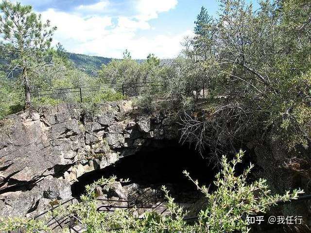 穿越火山洞穴是一种什么样的滋味 知乎