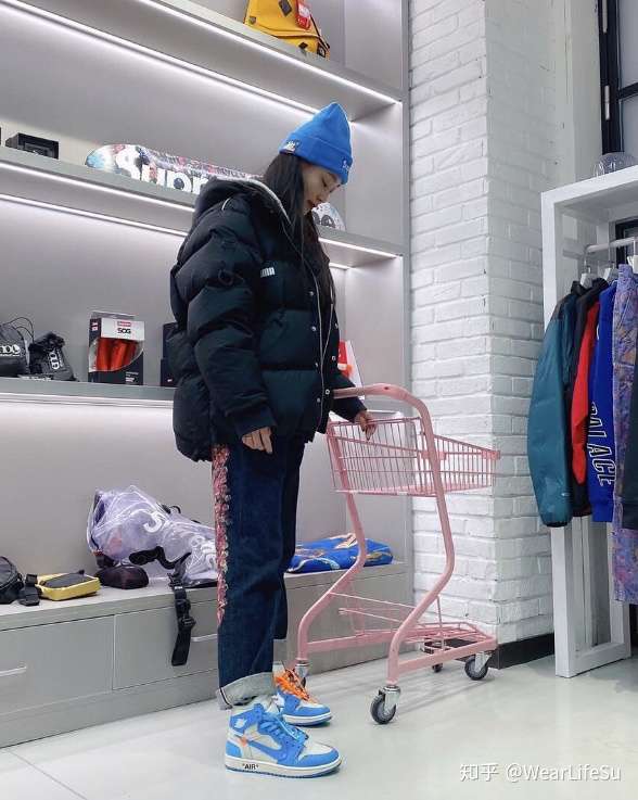 莆田鞋进价大约多少钱aj1北卡蓝穿搭推荐