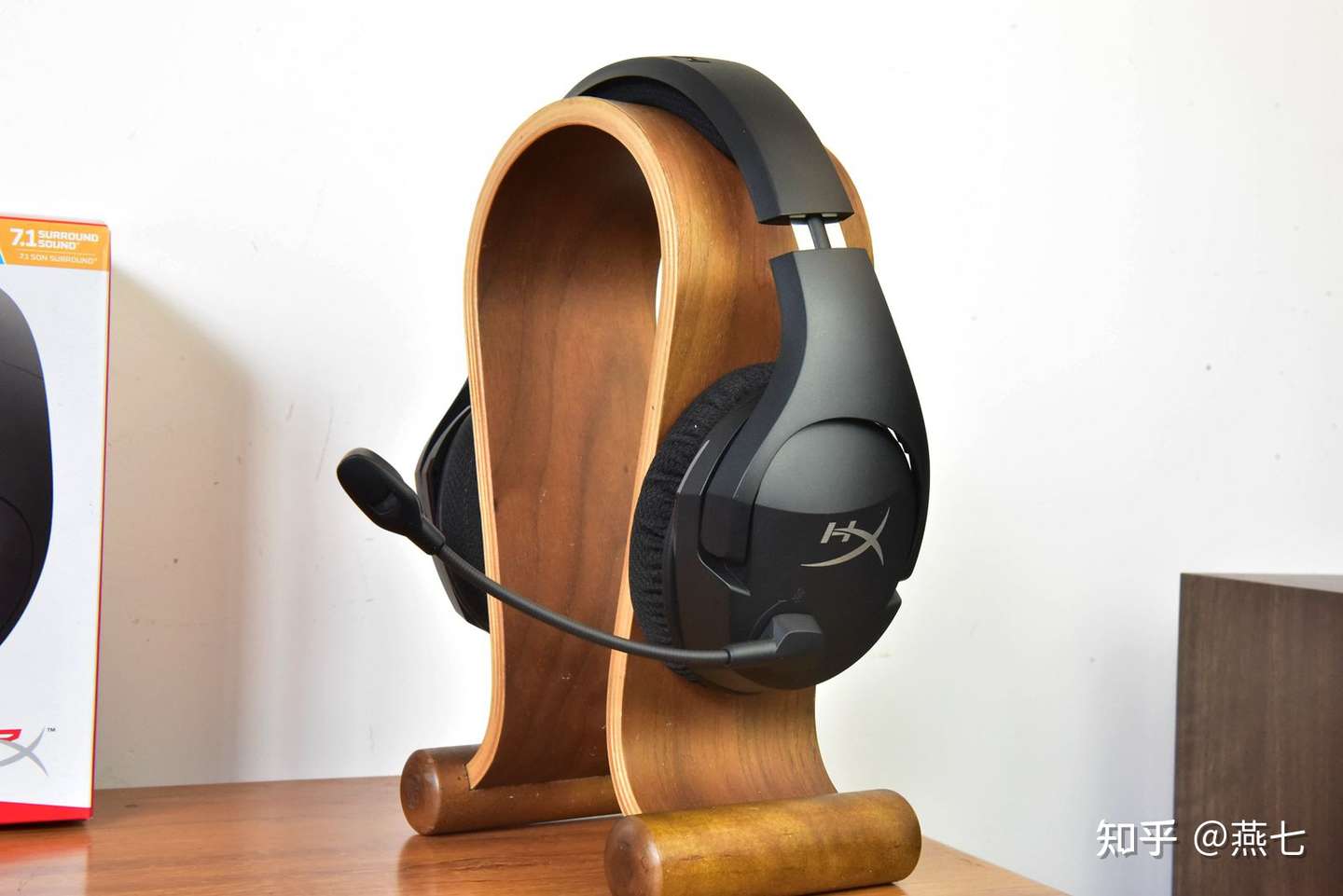 Hyperx毒刺无线版7 1游戏耳机评测 预算不足看过来 知乎