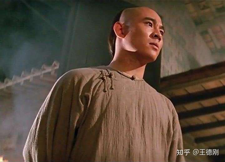 请教,你认为成龙和甄子丹,那位演技较好,那一场戏印象深刻?