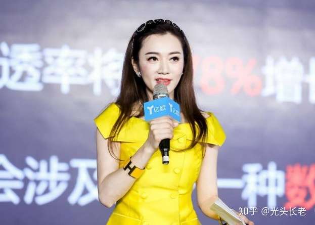 一杯咖啡的遭遇，星巴克变多了；咖啡之翼卖咖啡机了；瑞幸很不幸