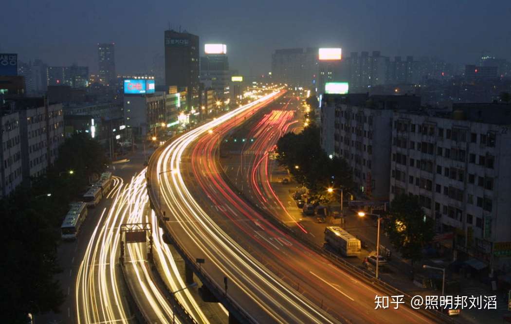 Ps夜景亮化教程 如何制作夜晚道路车灯线效果 知乎