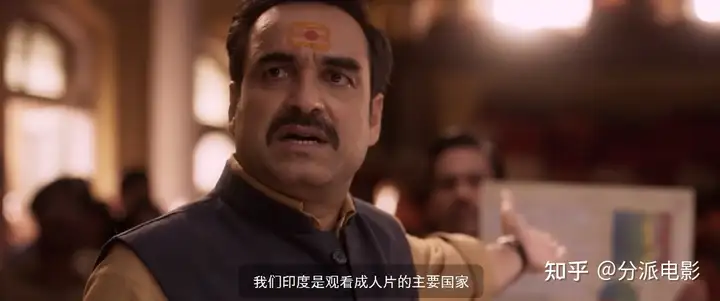 《偶滴神啊2》删改27次,神片回归还是那么劲爆!