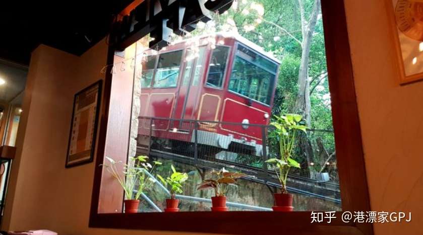 æ­ç§˜ é¦™æ¸¯å±±é¡¶é™¤å¤œæ™¯å¤– è¿™ä¸ª éšè—æ‰