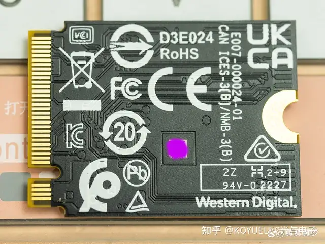 新版 2230 M.2 SSD NVMe SN740 2TB 未開封 RC71L PCパーツ