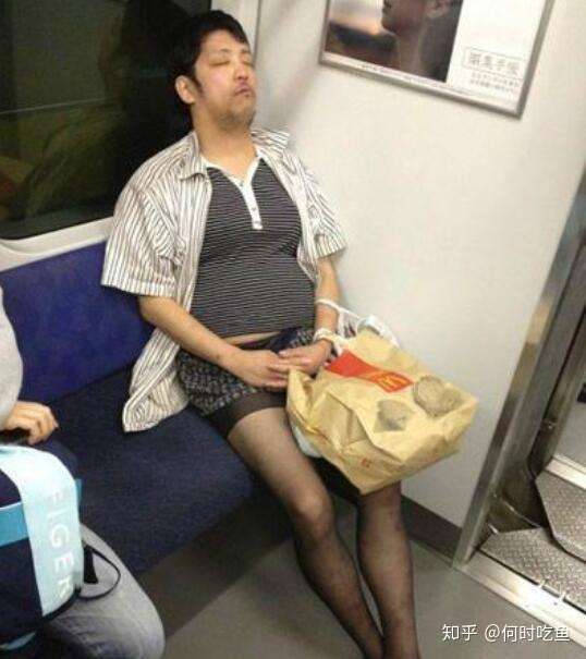 女孩子穿什么丝袜好看