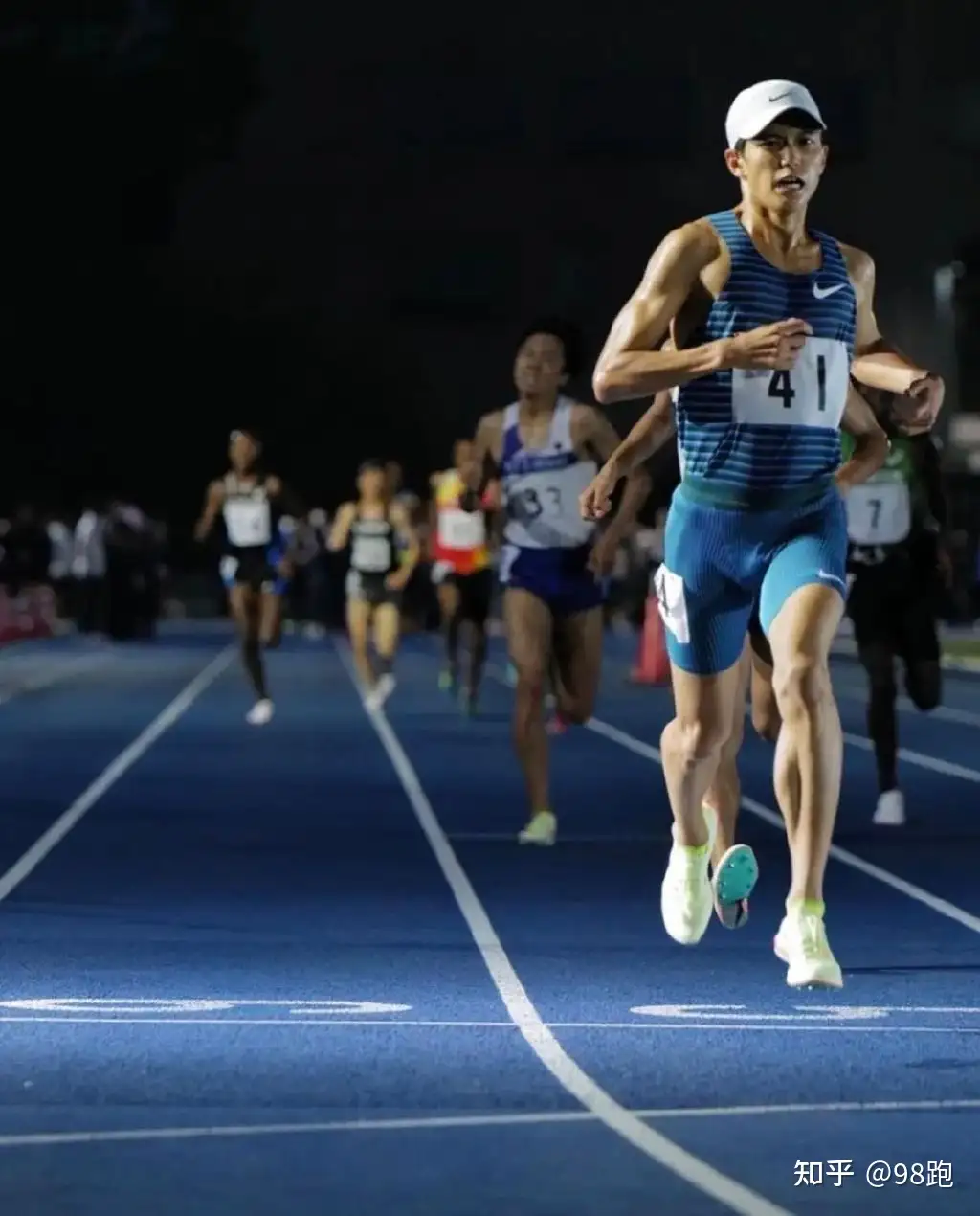 大迫杰复出战 5000米13 30 23 知乎