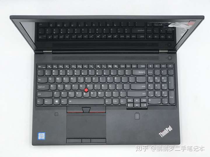 先说一下,我自己店铺美工用的配置如下: thinkpad 工作站系列 p50/i7