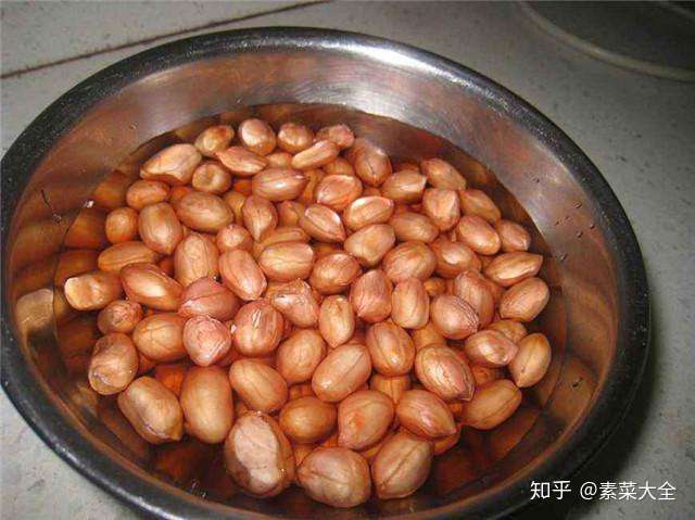 懒人必学花生米做法 不放一滴油 做出来香脆可口 比腰果还好吃 知乎