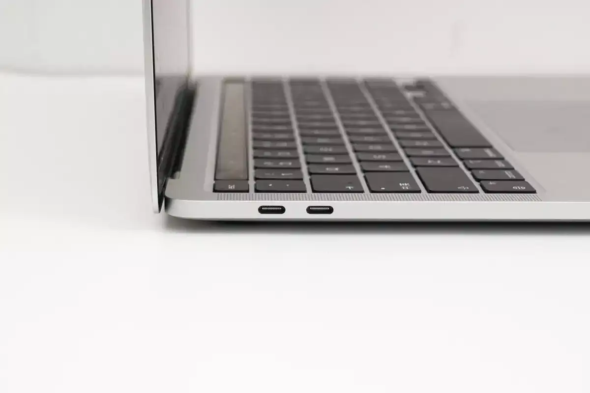 上位i7 8G 新1TB換済 MacBook Air13 A1466 2015 - 通販 - itswrap.com.br