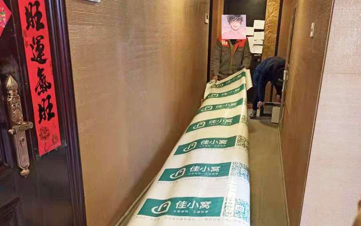 走廊,电梯保护中