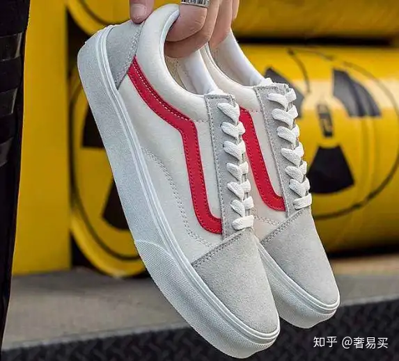 奢侈品鉴别：vans style 36帆布鞋真假鉴别教你一眼辨别万斯帆布鞋真伪