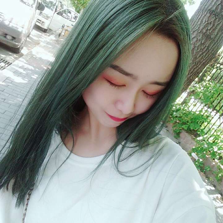 染原谅色颜色的头发是一种怎样的体验?