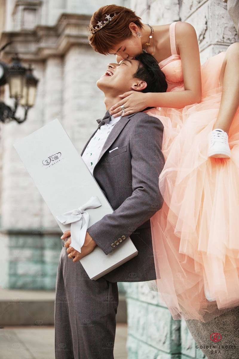 天仙也难驾驭的珊瑚橘成了年度流行色出现在婚纱照里实力吸睛 知乎