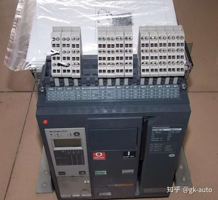 这么大的断路器见过吗 什么原理 什么功能 如何使用和检修 知乎