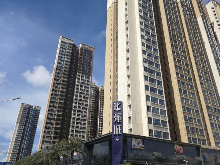 致享融 67 已认证的官方帐号 7月30日,深圳宝安区的华强城市花园