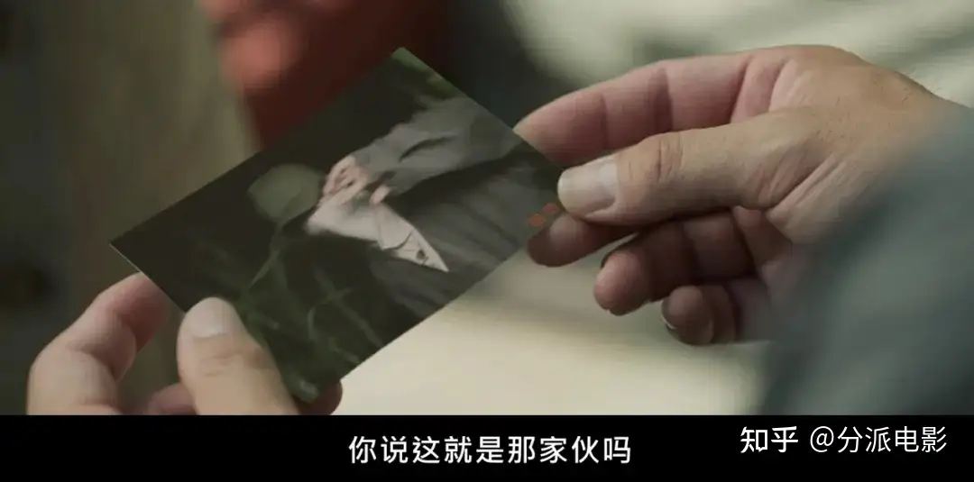 《稻草人》冷门逆袭黑马，这部剧惊悚又烧脑！