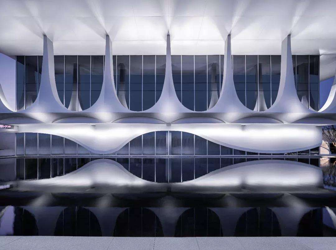 建筑师都对曲线有偏爱 知乎