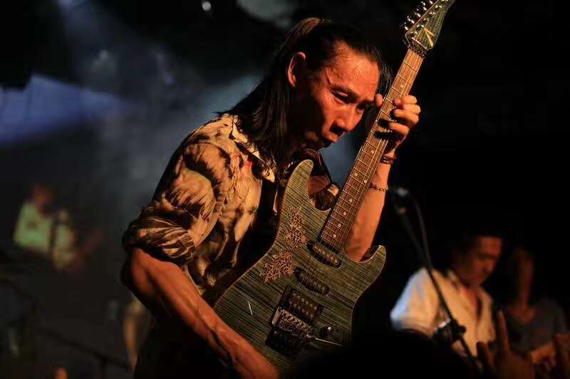 宋艺宣 的想法: 即94香港红磡中国摇滚势力,又一历史性爆… - 知乎