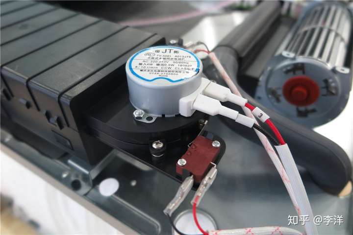 拆机详解:德普嵌入式蒸烤箱T550,内部详情曝光 电器拆机百科 第17张-巨头拆机测评网 拆机详解:德普嵌入式蒸烤箱T550,内部详情曝光 电器拆机百科 第17张