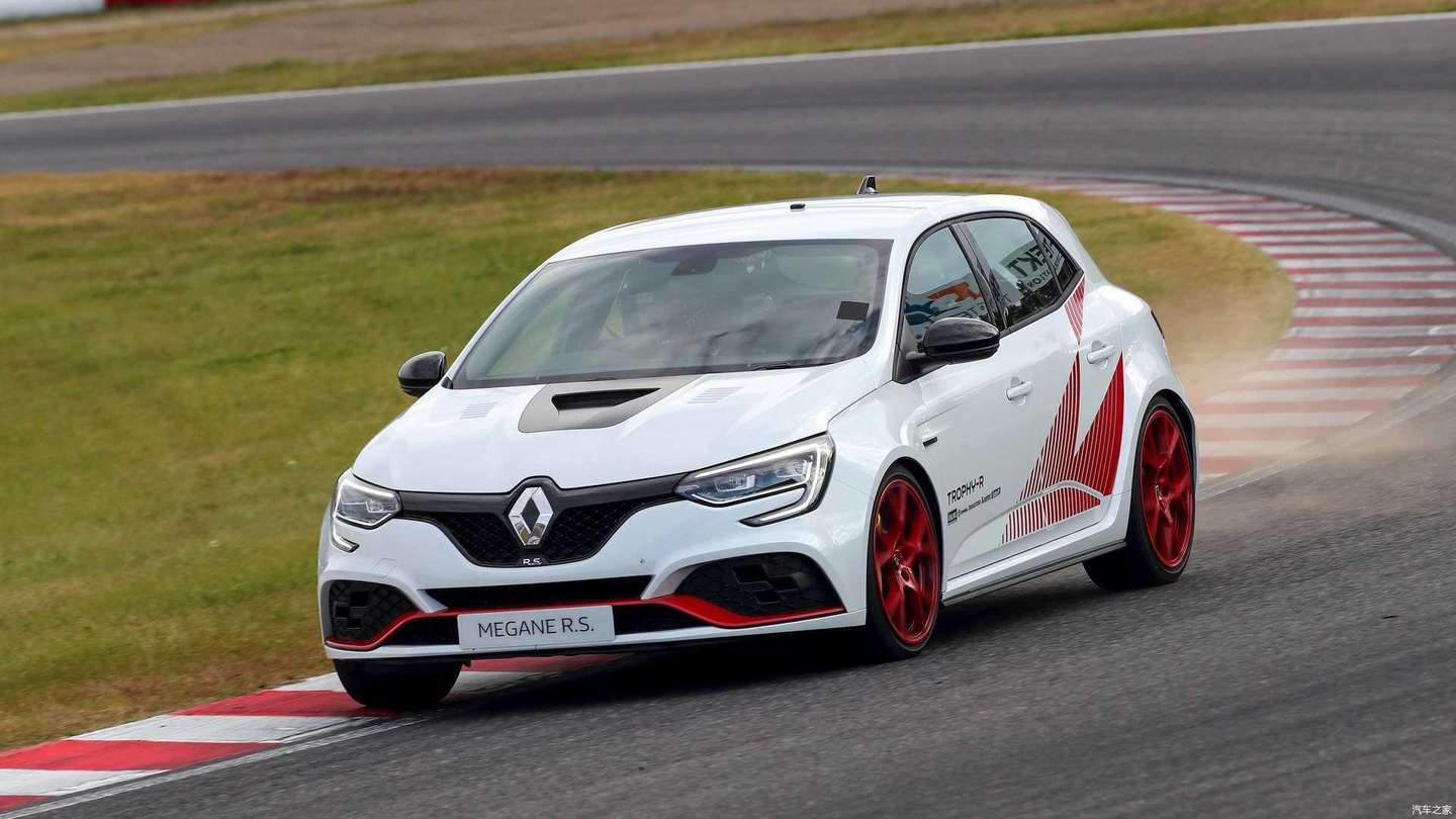 梅甘娜rs Trophy R拿下铃鹿最速前驱记录 知乎