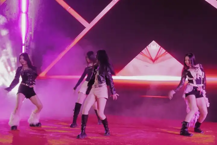 【活力校園】體藝融匯 活力迎新 | 塘棲校區(qū)體育藝術(shù)節(jié)閉幕式暨元旦晚會圓滿落幕!(圖1) 【活力校園】體藝融匯 活力迎新 | 塘棲校區(qū)體育藝術(shù)節(jié)閉幕式暨元旦晚會圓滿落幕!(圖1)