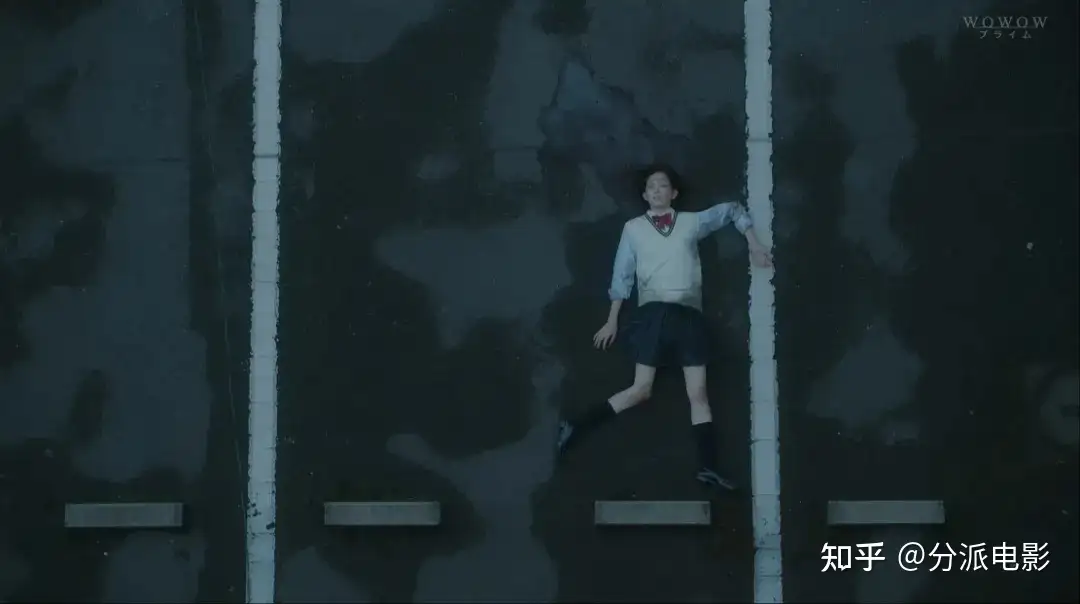 岛国深夜剧《灾难》,一集死一个超诡异!