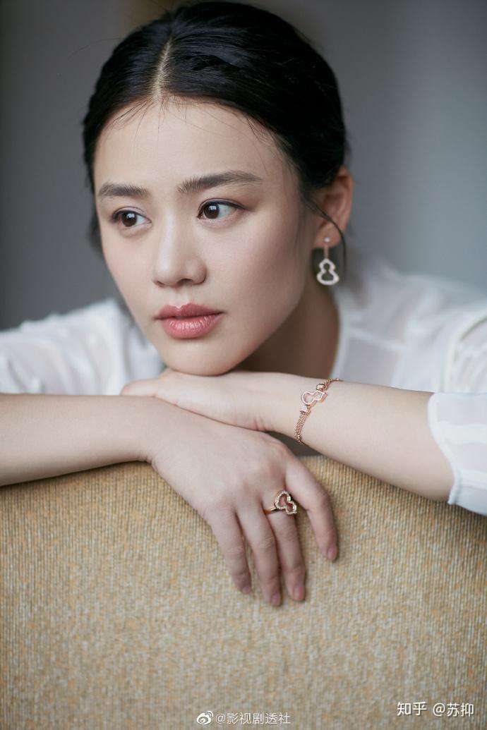 娱乐圈有哪些骨架大的女艺人?