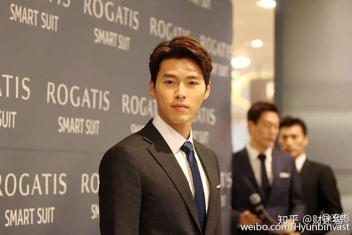 玄彬和张艺兴有些角度很象啊,有没有觉得? - 知乎